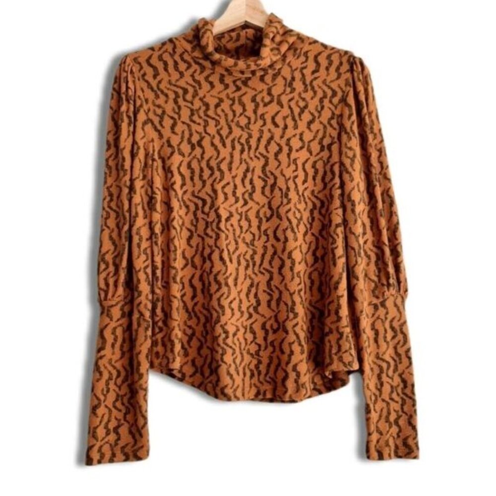 ANTHROPOLOGIE Puff-Sleeved Turtleneck Top Abstract Leopard Print Sz S